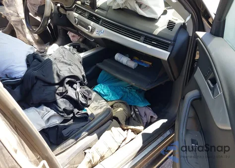 2017 Audi A4 2.0T Premium из США, поврежденный, VIN WAUGNAF49HN000834